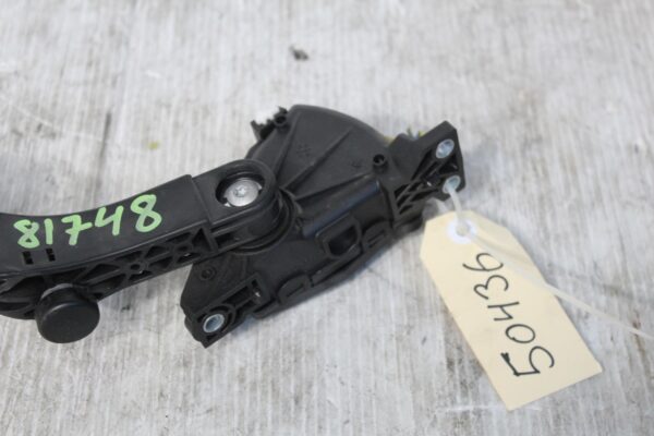 Porsche 9PA 955 957 Cayenne Accelerator Throttle Pedal 95542302450, 7L0723507E
