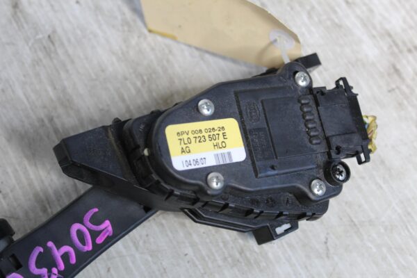 Porsche 9PA 955 957 Cayenne Accelerator Throttle Pedal 95542302450, 7L0723507E
