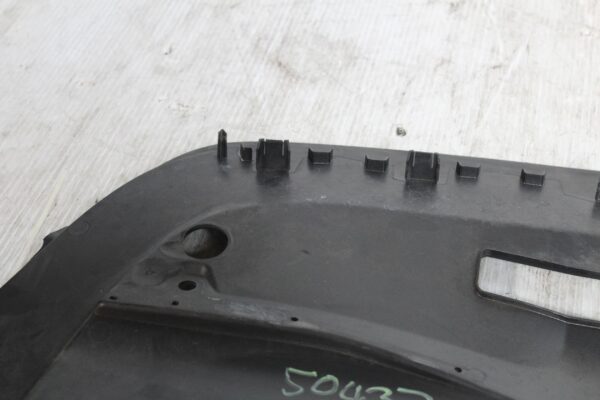 Porsche 958 92A Cayenne Top Lock Cover Trim Panel 95855680600, 95855680601