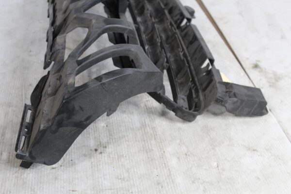 Porsche 958 92A Cayenne Front Centre Grille 95850568301, 7P5807683F