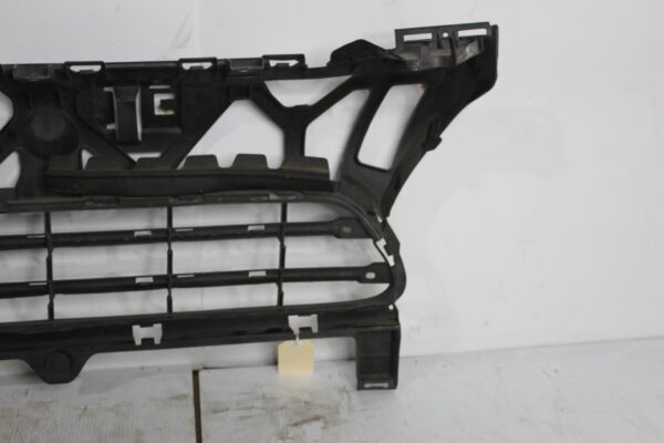 Porsche 958 92A Cayenne Front Centre Grille 95850568301, 7P5807683F