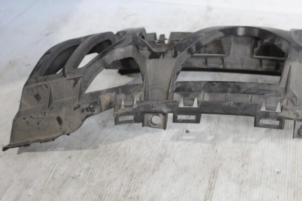 Porsche 958 92A Cayenne Front Centre Grille 95850568301, 7P5807683F