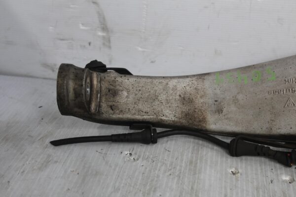 Porsche 958 92A Cayenne Front Left Knuckle w Hub 95834115500, 95834115501