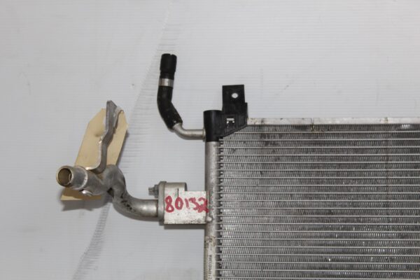 Range Rover Sport L494 3.0L Auxiliary Radiator Cooler LR062430, LR106644
