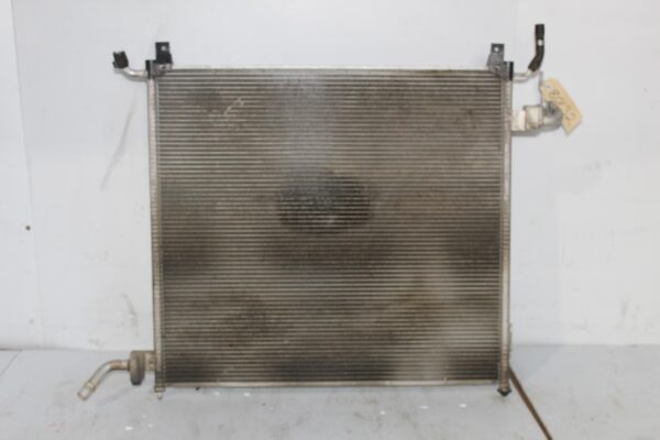 Range Rover Sport L494 3.0L Auxiliary Radiator Cooler LR062430, LR106644