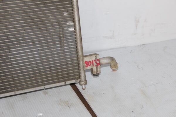 Range Rover Sport L494 3.0L Auxiliary Radiator Cooler LR062430, LR106644
