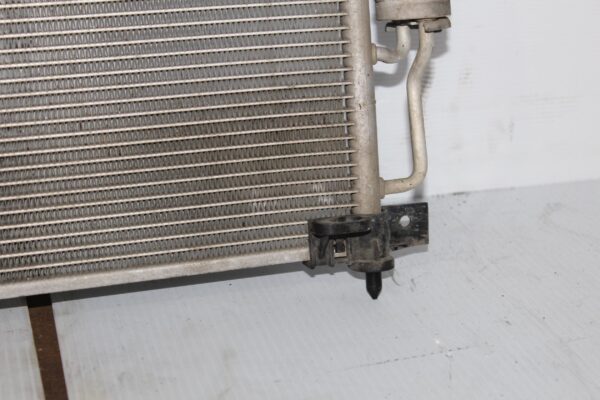 Range Rover Sport L494 SDV6 AC Condenser LR062424, LR181384