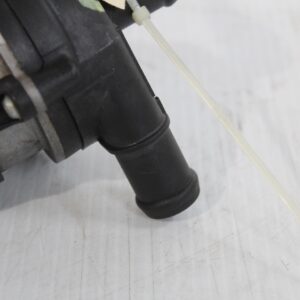 Range Rover Sport L494 Auxiliary Additional Coolant Pump LR088318, LR095160 - Image 2
