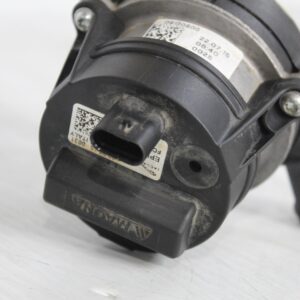 Range Rover Sport L494 Auxiliary Additional Coolant Pump LR088318, LR095160 - Image 4