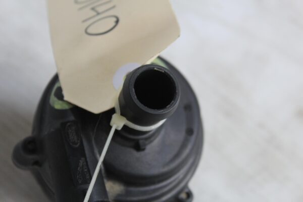Range Rover Sport L494 Auxiliary Additional Coolant Pump LR088318, LR095160