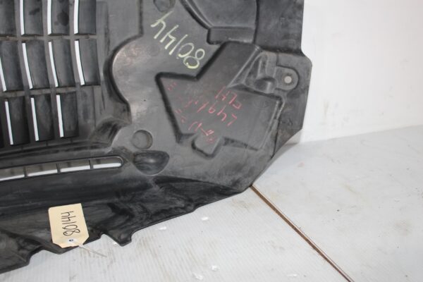 Range Rover Sport L494 Front Left Front Guard Liner LR033071, CPLA16A574AE