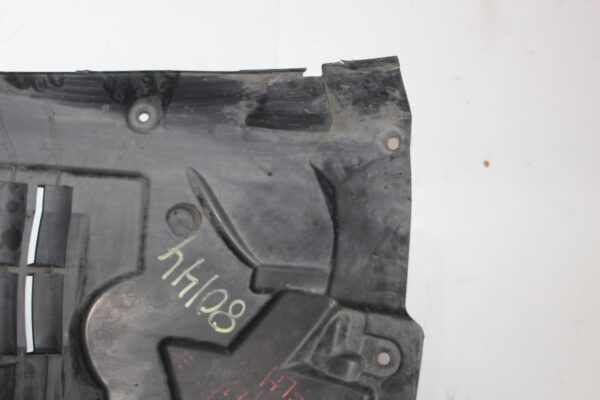Range Rover Sport L494 Front Left Front Guard Liner LR033071, CPLA16A574AE