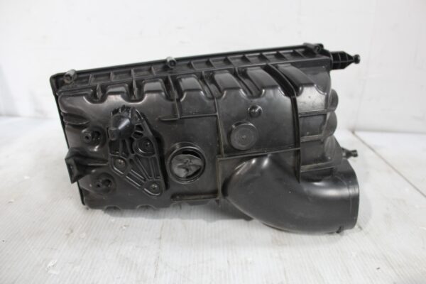 Range Rover Sport L494 Right Air Intake Box LR036428, LR095789