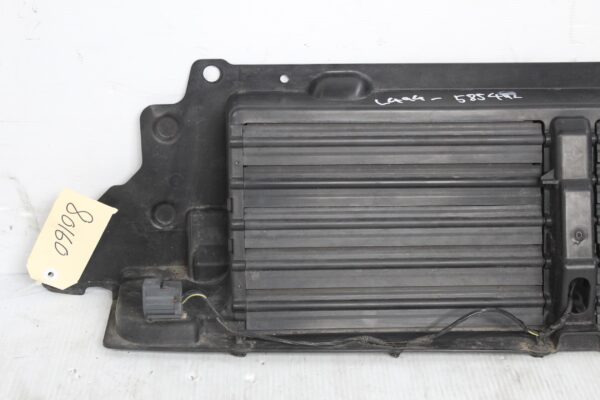 Range Rover Sport L494 Radiator Air Shutter Guide LR043742, LR102691