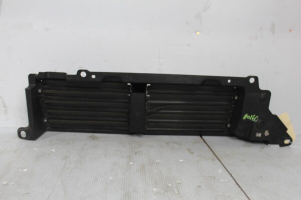 Range Rover Sport L494 Radiator Air Shutter Guide LR043742, LR102691