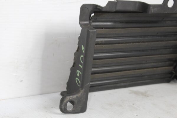 Range Rover Sport L494 Radiator Air Shutter Guide LR043742, LR102691
