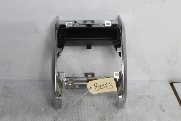 Range Rover Sport L494 Centre Console End Trim Finisher LR055989, DK6267448AC