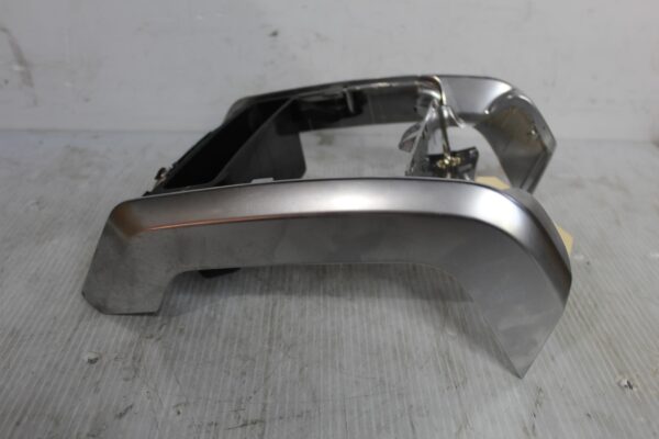 Range Rover Sport L494 Centre Console End Trim Finisher LR055989, DK6267448AC