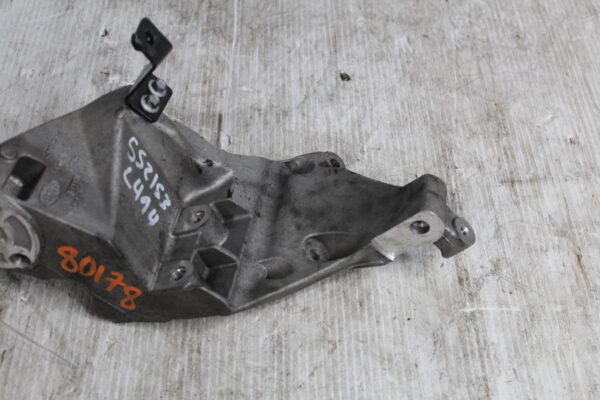 Range Rover Sport L494 3.0L SDV6 Alternator Bracket LR065741, CPLA10239AC