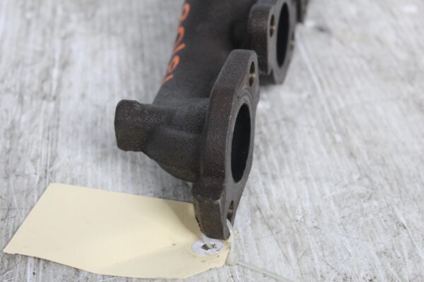 Range Rover Sport L494 3.0L SDV6 Left Exhaust Manifold LR063059, FW939431AB