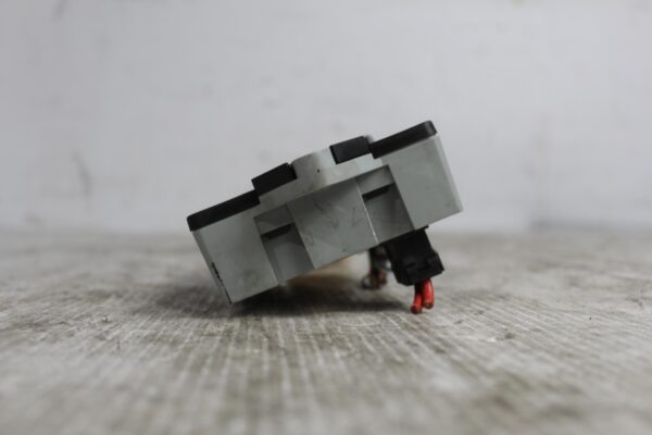 Range Rover Sport L494 Rear Fuse Box Assembly LR041091, CPLA14Q073AA