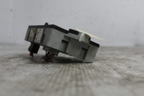 Range Rover Sport L494 Rear Fuse Box Assembly LR041091, CPLA14Q073AA