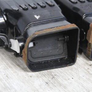 Range Rover L494 Sport Rear Centre Console Air Vent Assembly LR039640, LR087337 - Image 10