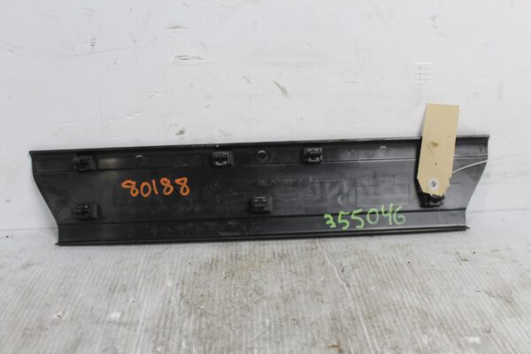 Range Rover Sport L494 Front Left Door Scuff Plate Foot Trim LR043336