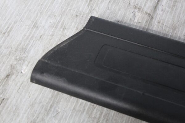 Range Rover Sport L494 Rear Left Door Scuff Plate Foot Trim LR043338
