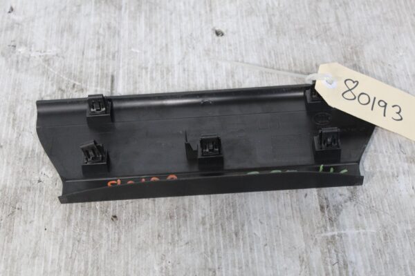 Range Rover Sport L494 Rear Left Door Scuff Plate Foot Trim LR043338
