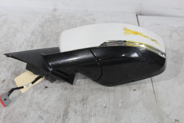 Range Rover Sport L494 Left Passenger Side Mirror Assembly LR057098