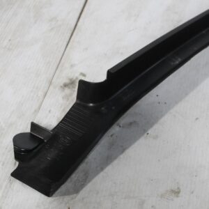 Range Rover Sport L494 Front Left Door Seal Mould w Speaker LR043839 - Image 8