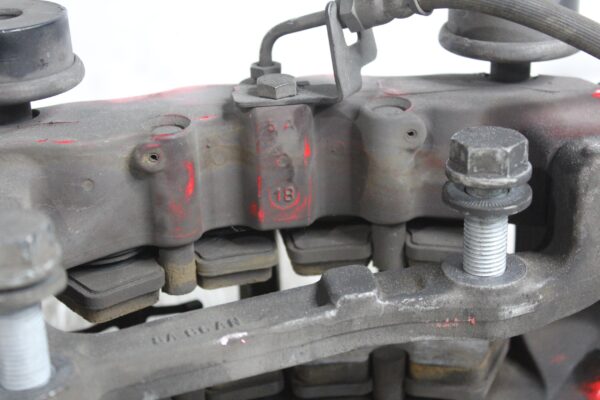 Audi 8V RS3 Front Right Brake Caliper Brembo 6-Pot 8V0615106AC, 8V0615108C