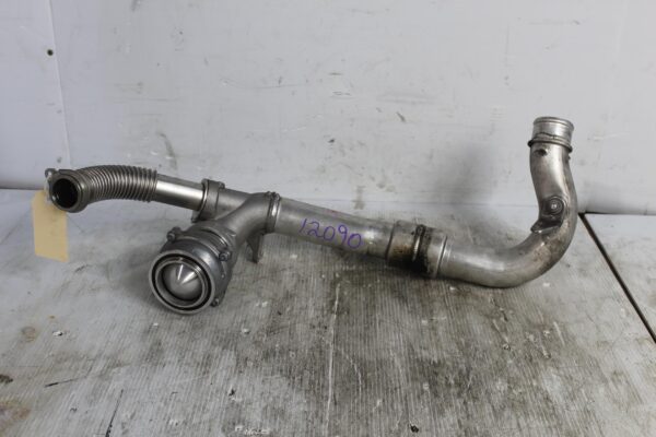 Audi 8R SQ5 Right Intercooler Pressure Pipe 059145673P