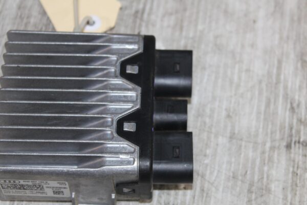 Audi 8R Q5 SQ5 Catalytic Converter Heating Control Unit Module 4H0907160E