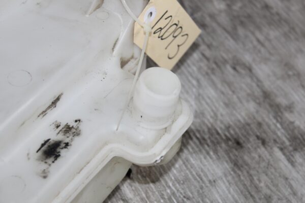 Audi 8P A3 S3 RS3 Window Washer Reservoir 1K0955453Q, 1K0955453S