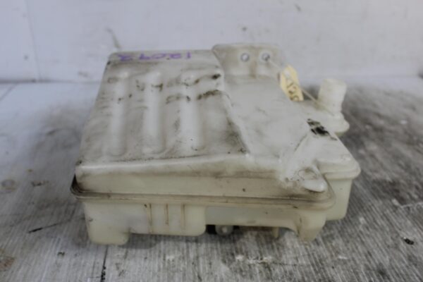 Audi 8P A3 S3 RS3 Window Washer Reservoir 1K0955453Q, 1K0955453S