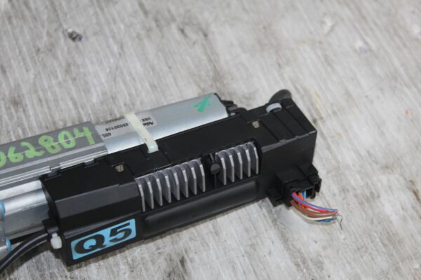 Audi 8R Q5 SQ5 Electric Tailgate Power Lift Motor Actuator LEFT 8R0827851D