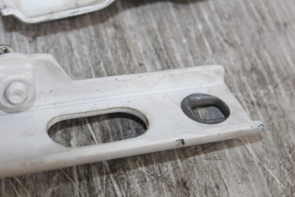Audi 8R Q5 SQ5 Bonnet Hinge Left Right White 8R0823301A, 8R0823302A