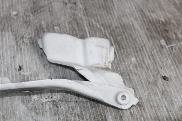 Audi 8R Q5 SQ5 Bonnet Hinge Left Right White 8R0823301A, 8R0823302A