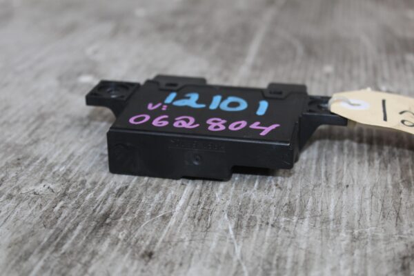 Audi 8R Q5 SQ5 Engine Noise Control Module Unit 8R0907160A