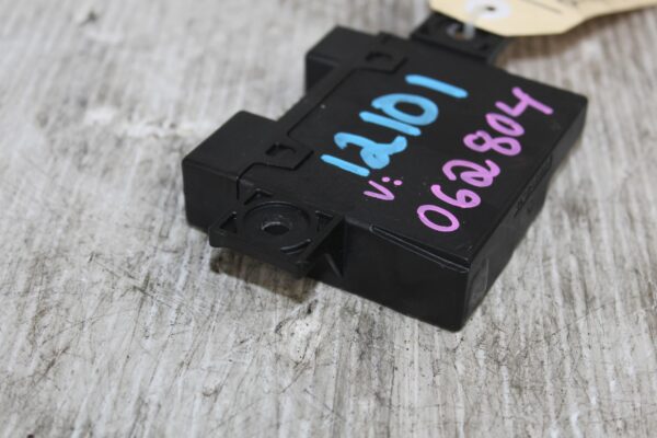 Audi 8R Q5 SQ5 Engine Noise Control Module Unit 8R0907160A