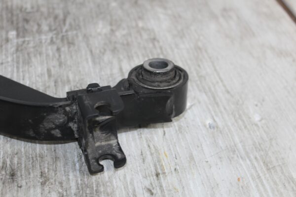 Audi 8P S3 Rear Upper Control Arm 1K0505323N, 5Q0505323C