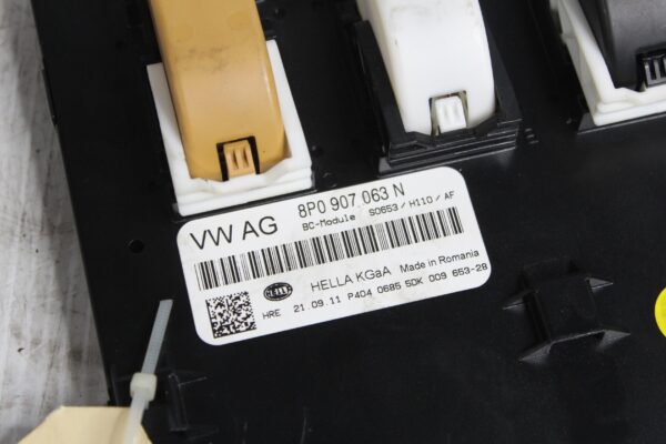 Audi 8P A3 S3 Body Control Module BCM Onboard Supply Control Unit 8P0907063N