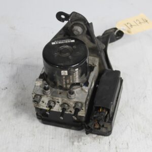 Audi 8P S3 Anti Lock Brake ABS Control Unit Modulator 1K0907379BJ, 1K0614517DE - Image 2