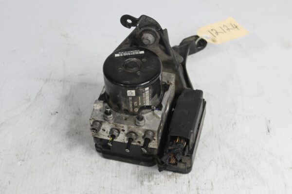Audi 8P S3 Anti Lock Brake ABS Control Unit Modulator 1K0907379BJ, 1K0614517DE