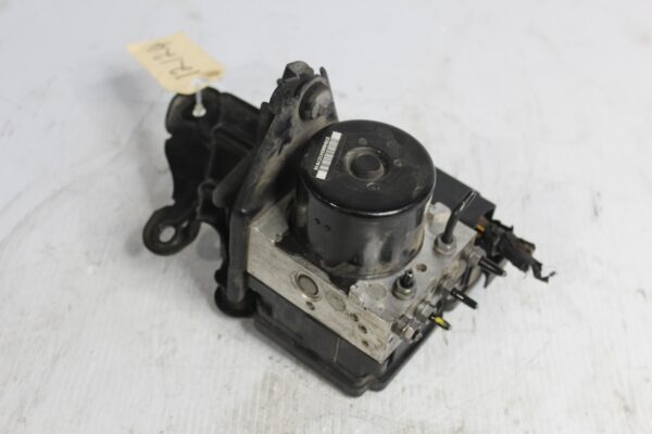 Audi 8P S3 Anti Lock Brake ABS Control Unit Modulator 1K0907379BJ, 1K0614517DE