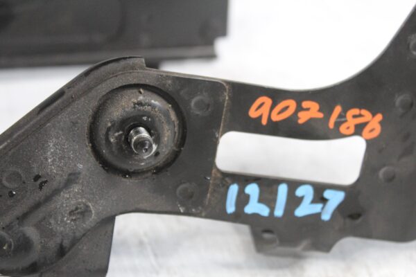 Audi 8V RS3 Right Drivers Side Auxiliary Cooler Bracket Mount 8V0121262B
