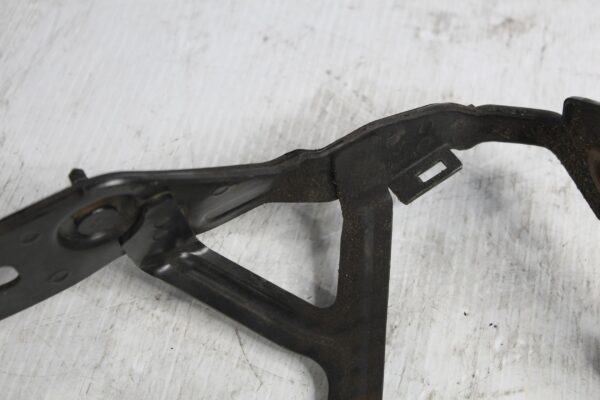 Audi 8V RS3 Right Drivers Side Auxiliary Cooler Bracket Mount 8V0121262B
