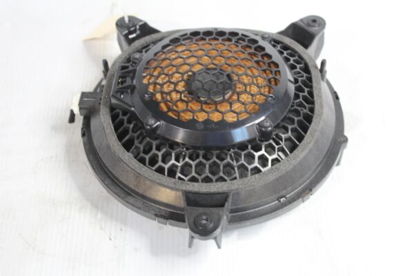 Audi 8V A3 S3 RS3 Rear Bass Loudspeaker Sub 8V0035412C